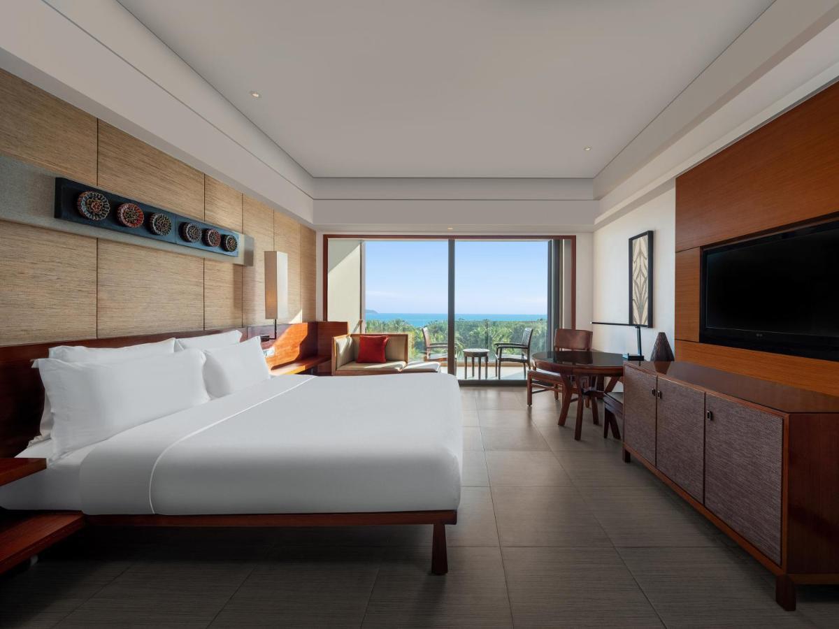 Pullman Oceanview Sanya Bay Resort & Spa Εξωτερικό φωτογραφία