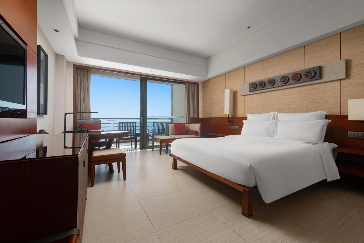Pullman Oceanview Sanya Bay Resort & Spa Εξωτερικό φωτογραφία